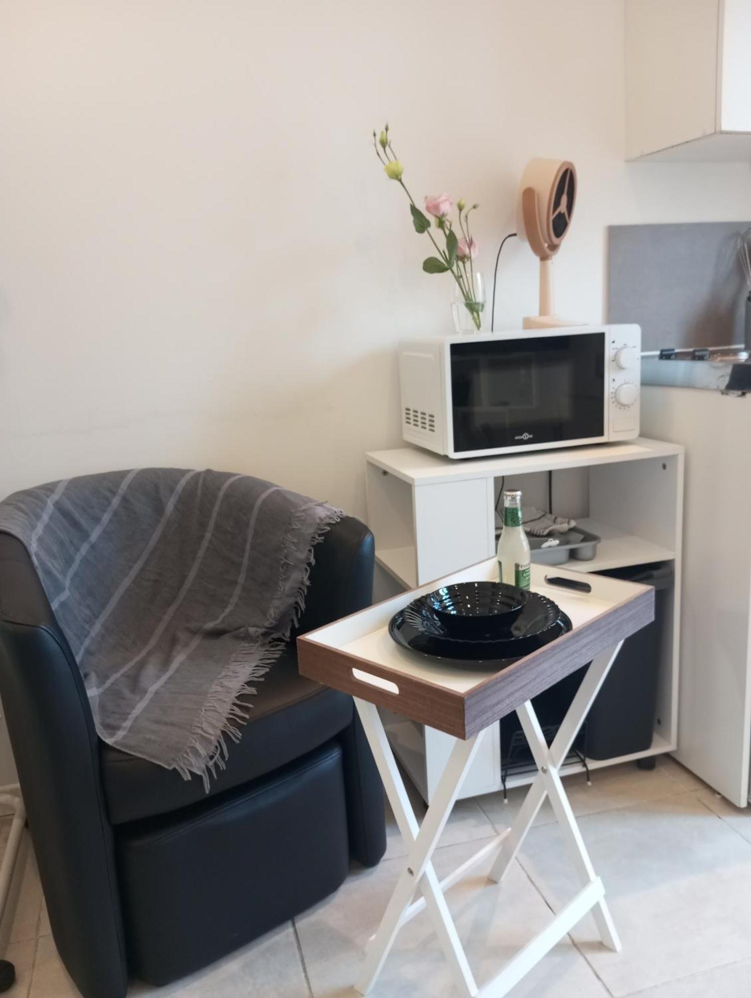 Studio De 14M2 Dans Une Maison Cagnes-sur-Mer Zewnętrze zdjęcie